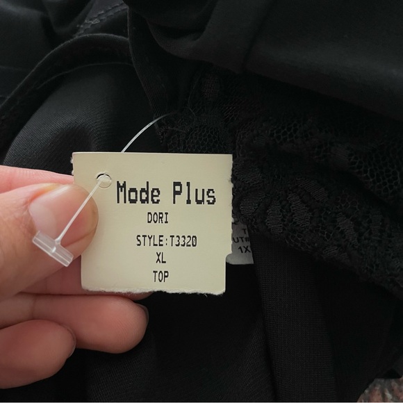 SOLD Y2K Deadstock Dori Coquette Glam Goth Lace Tank Top - Picture 10 of 10